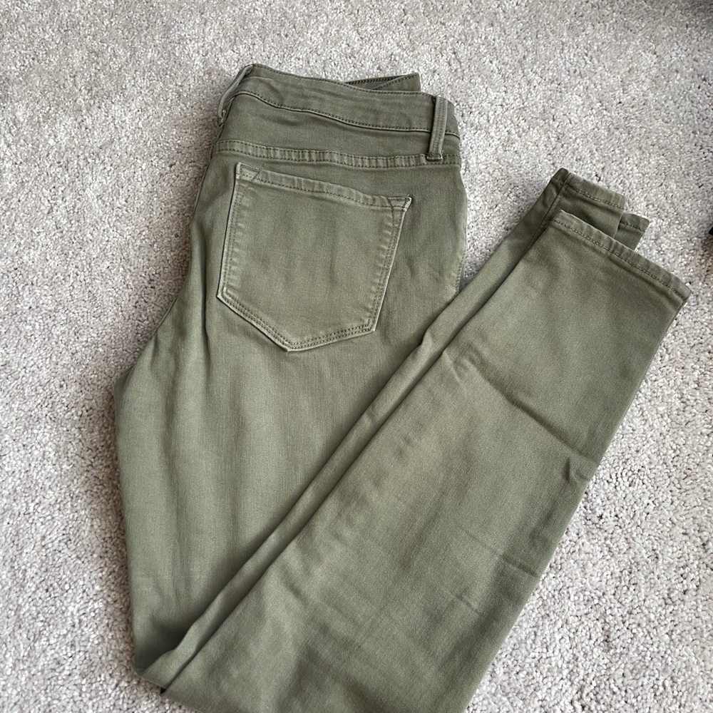 Old navy rockstar jeans